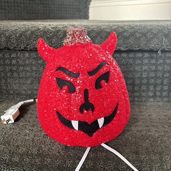 COPY - Ruby Red Halloween/Fall Decor - Picture 6 of 6